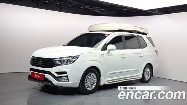 KG모빌리티(SsangYong) Korando 투리스모 4WD TX 9인승, 2019 1