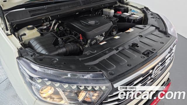 KG모빌리티(SsangYong) Korando 투리스모 4WD TX 9인승, 2019 6