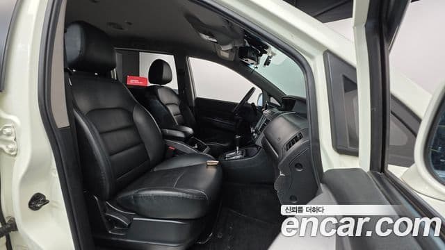 KG모빌리티(SsangYong) Korando 투리스모 4WD TX 9인승, 2019 10