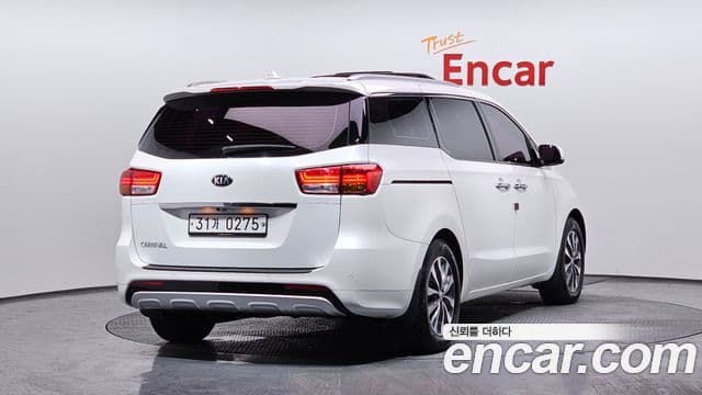 Kia All New Carnival Luxury, 2017 2