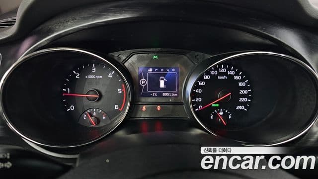 Kia All New Carnival Luxury, 2017 8