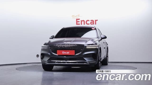 Genesis GV70, 2021 3