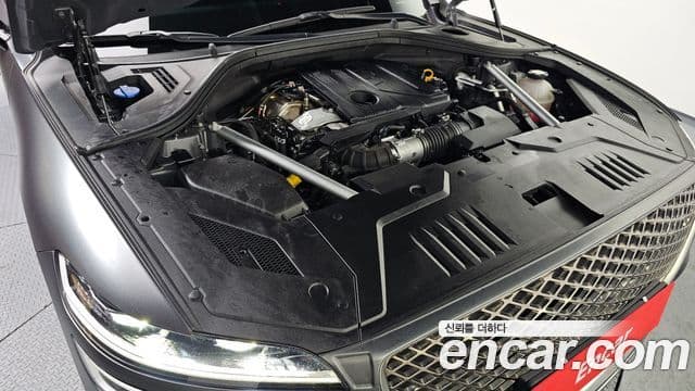 Genesis GV70, 2021 6