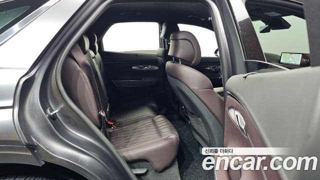 Genesis GV70, 2021 12