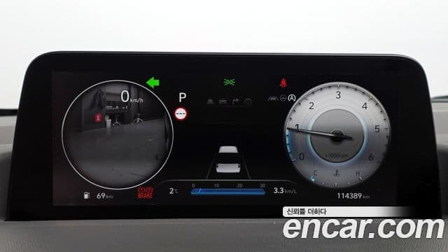 Hyundai Staria лимузин, 2023 8