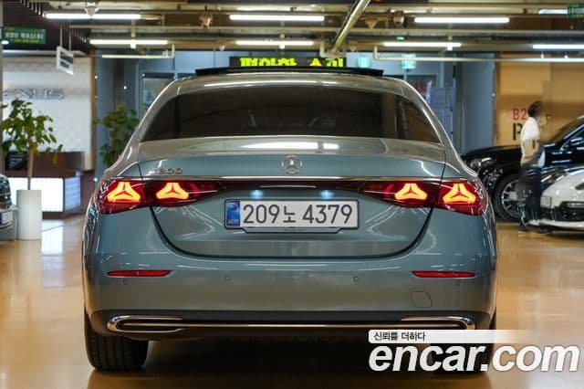 Mercedes-Benz E-класс W214 Avantgarde, 2025 3