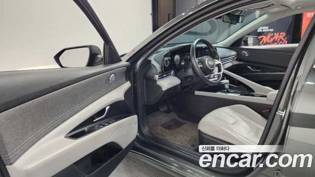 Hyundai Avante (CN7) Inspiration, 2021 10