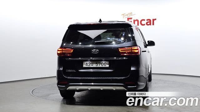 Kia The / новый New Carnival Special, 2019 4