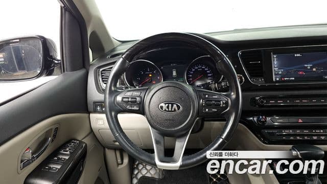 Kia The / новый New Carnival Special, 2019 13