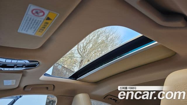 Porsche Panamera (971), 2018 16