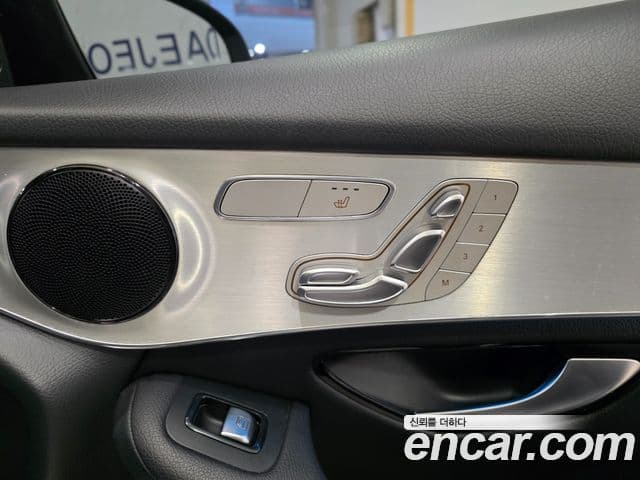 Mercedes-Benz GLC-класс X253 GLC220 d 4MATIC купе, 2018 13