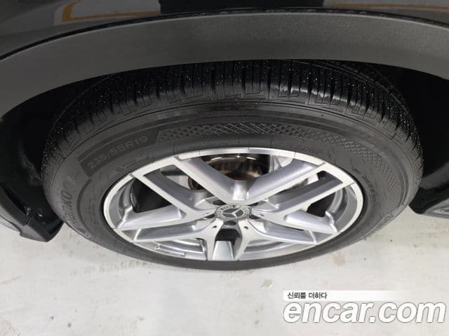 Mercedes-Benz GLC-класс X253 GLC220 d 4MATIC купе, 2018 17