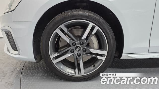 Audi A4 (B9) Premium, 2021 все фото