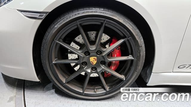 Porsche 718 Boxster 4.0 GTS, 2024 все фото