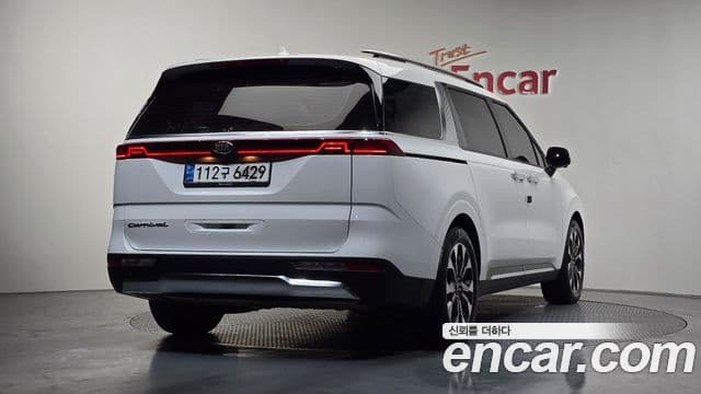 Kia Carnival 4세대 Signature, 2021 2