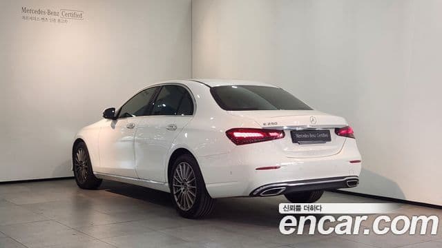 Mercedes-Benz E-класс W213 Exclusive, 2022 2