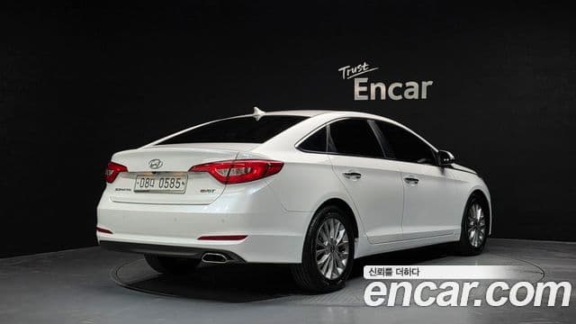 Hyundai LF Sonata Style, 2016 2