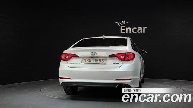 Hyundai LF Sonata Style, 2016 4