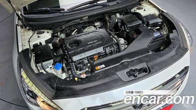 Hyundai LF Sonata Style, 2016 6