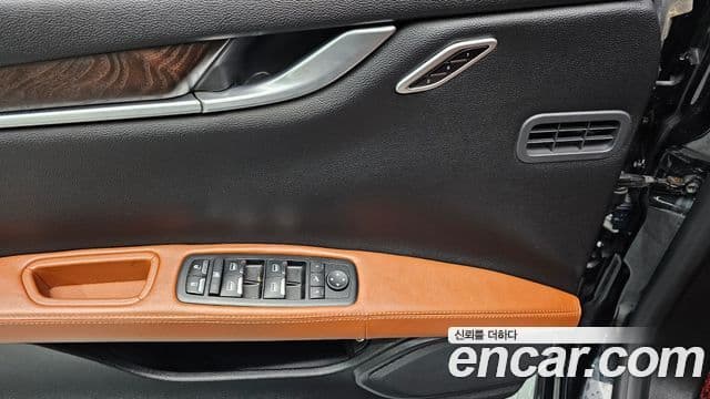 Maserati 기블리 3세대, 2016 18