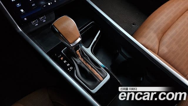 KG모빌리티(SsangYong) Torres T7, 2023 9