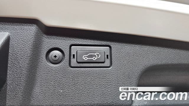 KG모빌리티(SsangYong) Torres T7, 2023 20