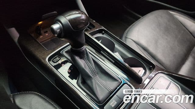 Kia The / новый New K7 Luxury, 2013 9