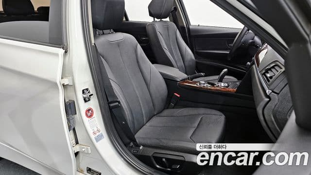 BMW 3시리즈 (F30), 2012 10