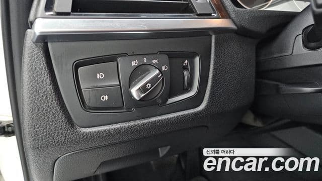 BMW 3시리즈 (F30), 2012 15