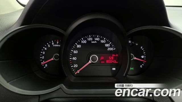 Kia All New Morning Luxury, 2013 8