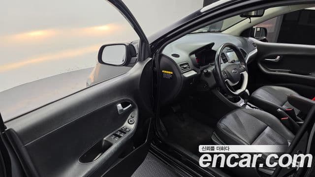 Kia All New Morning Luxury, 2013 12