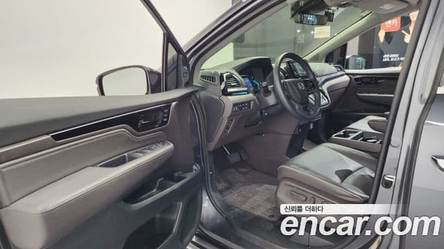 Honda Odyssey 5세대, 2023 10