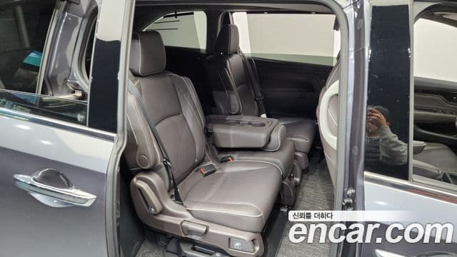 Honda Odyssey 5세대, 2023 12