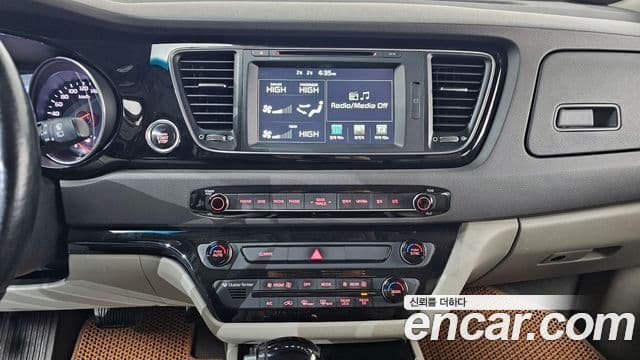 Kia All New Carnival Noblesse, 2015 15