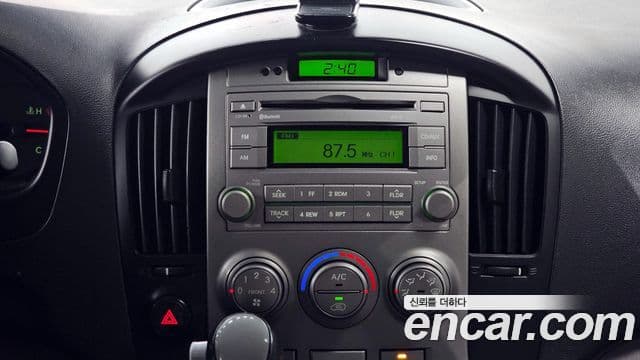 Hyundai Grand Starex CVX Premium, 2012 14