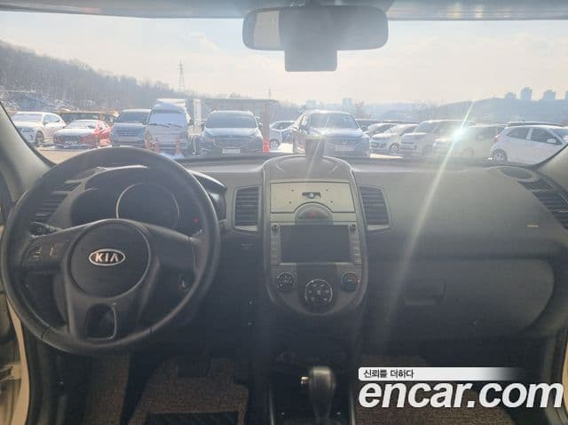 Kia Soul Safety, 2010 7
