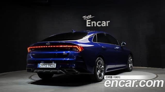 Kia K5 3세대 Signature, 2021 2