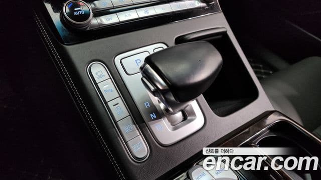 Genesis G90 Luxury, 2019 9