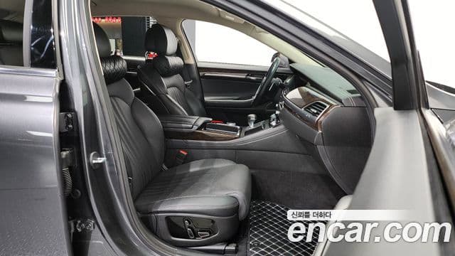 Genesis G90 Luxury, 2019 11