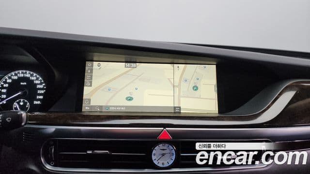 Genesis G90 Luxury, 2019 14