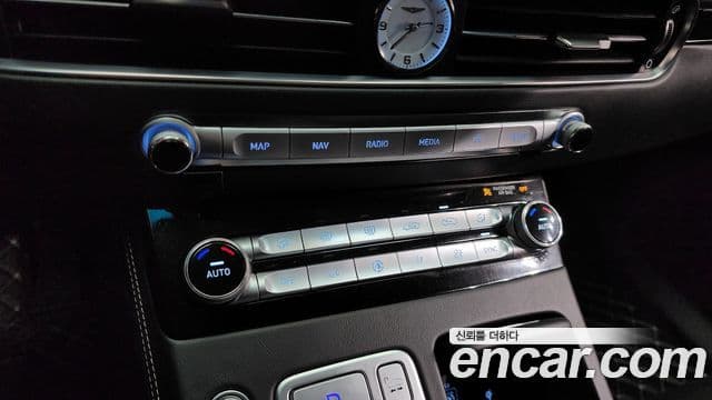 Genesis G90 Luxury, 2019 17