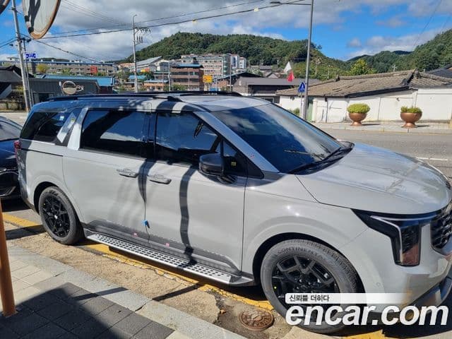 Kia The / новый New Carnival 4세대 HEV 9인승 X Line, 2026 4