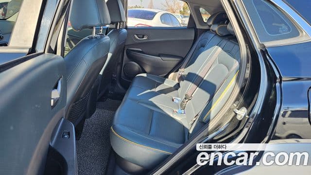 Hyundai Kona Modern Art, 2018 11