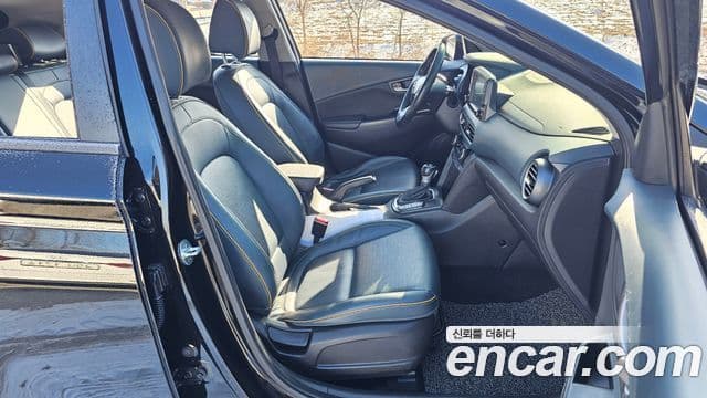 Hyundai Kona Modern Art, 2018 12