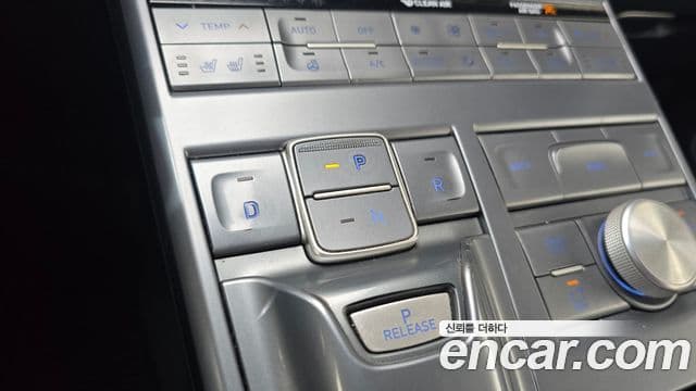 Hyundai NEXO Premium, 2018 9