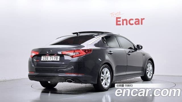 Kia K5 Prestige, 2011 2