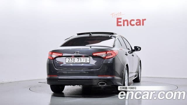 Kia K5 Prestige, 2011 4