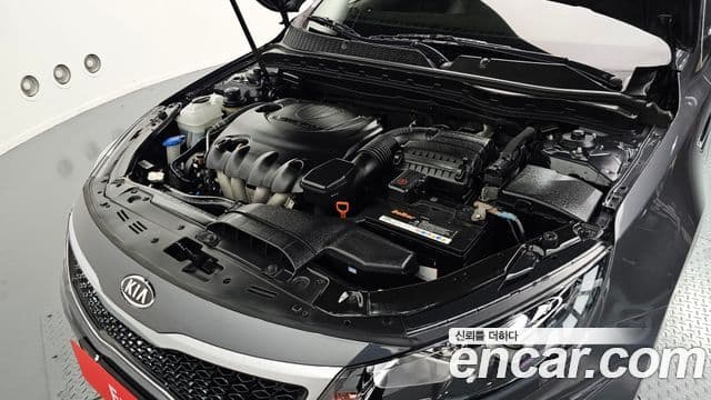 Kia K5 Prestige, 2011 6