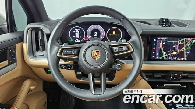 Porsche Cayenne (PO536) 3.0 E-гибрид, 2024 13