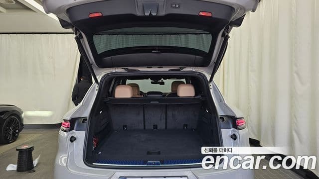 Porsche Cayenne (PO536) 3.0 E-гибрид, 2024 20